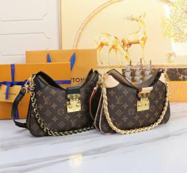 Picture of LV Lady Handbags _SKUfw137939138fw